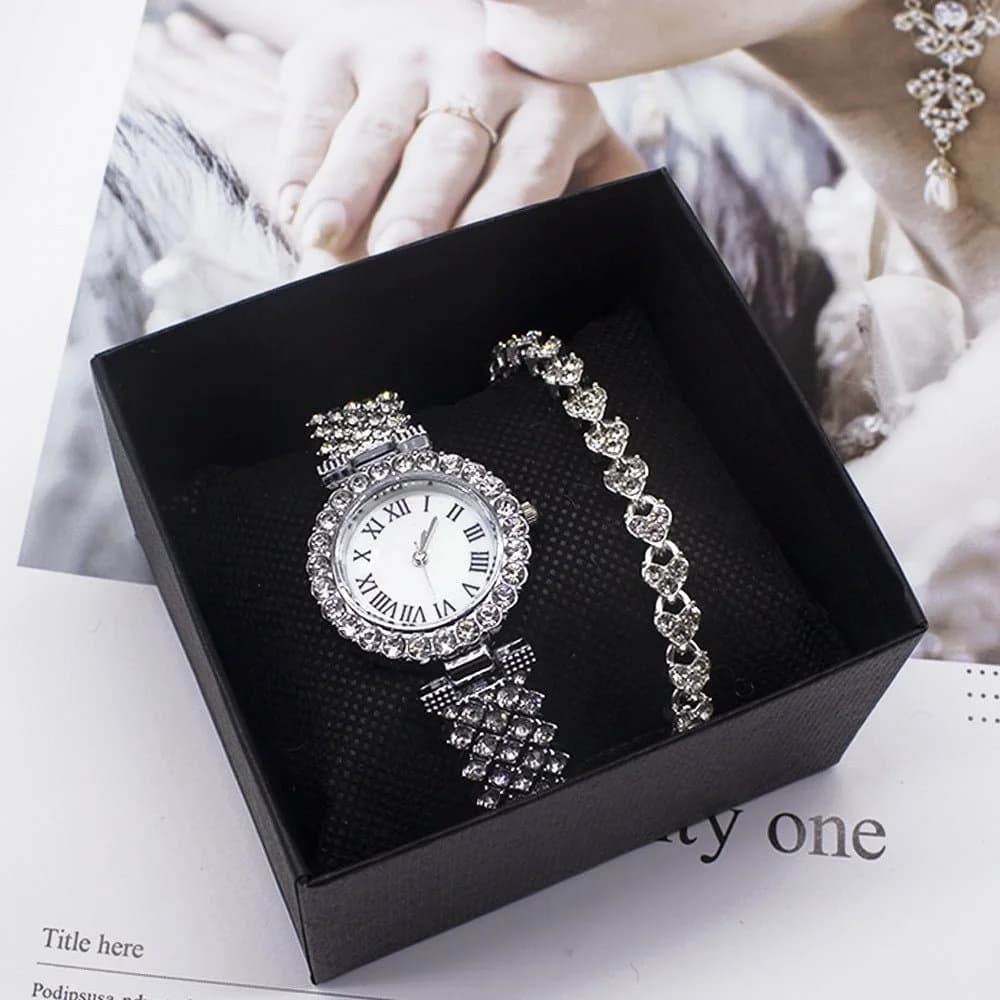 Ladies Watch Set Bracelet Diamond Casual Quartz Movement Round Dial Alloy Strap Jewelry Clasp